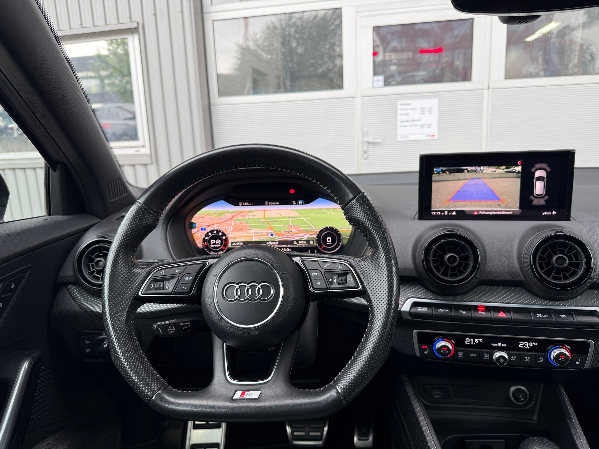 AUDI Q2 1.4 TFSI Edition # 1 S-tronic-image-12
