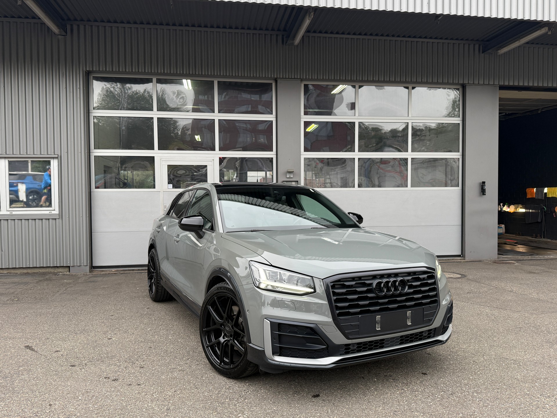 AUDI Q2 1.4 TFSI Edition # 1 S-tronic-image-0