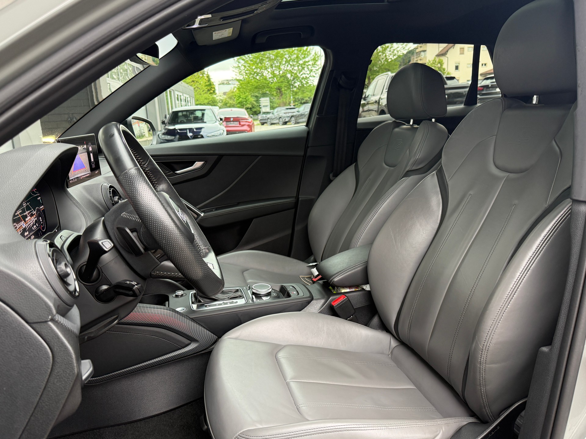 AUDI Q2 1.4 TFSI Edition # 1 S-tronic-image-10