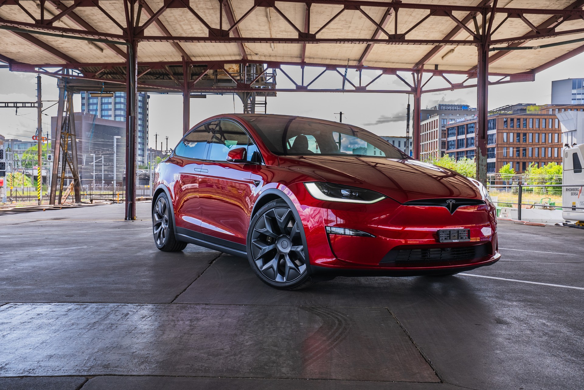 TESLA Model X 100kWh Palladium, Free Supercharging