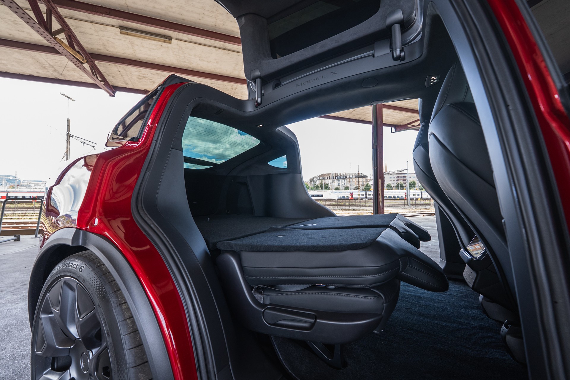 TESLA Model X 100kWh Palladium, Free Supercharging-image-10