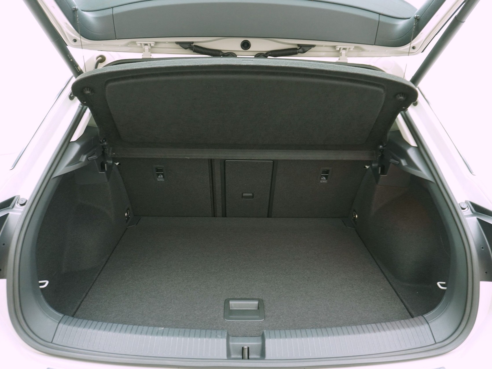 VW T-Roc 1.5 TSI DSG Style-image-12
