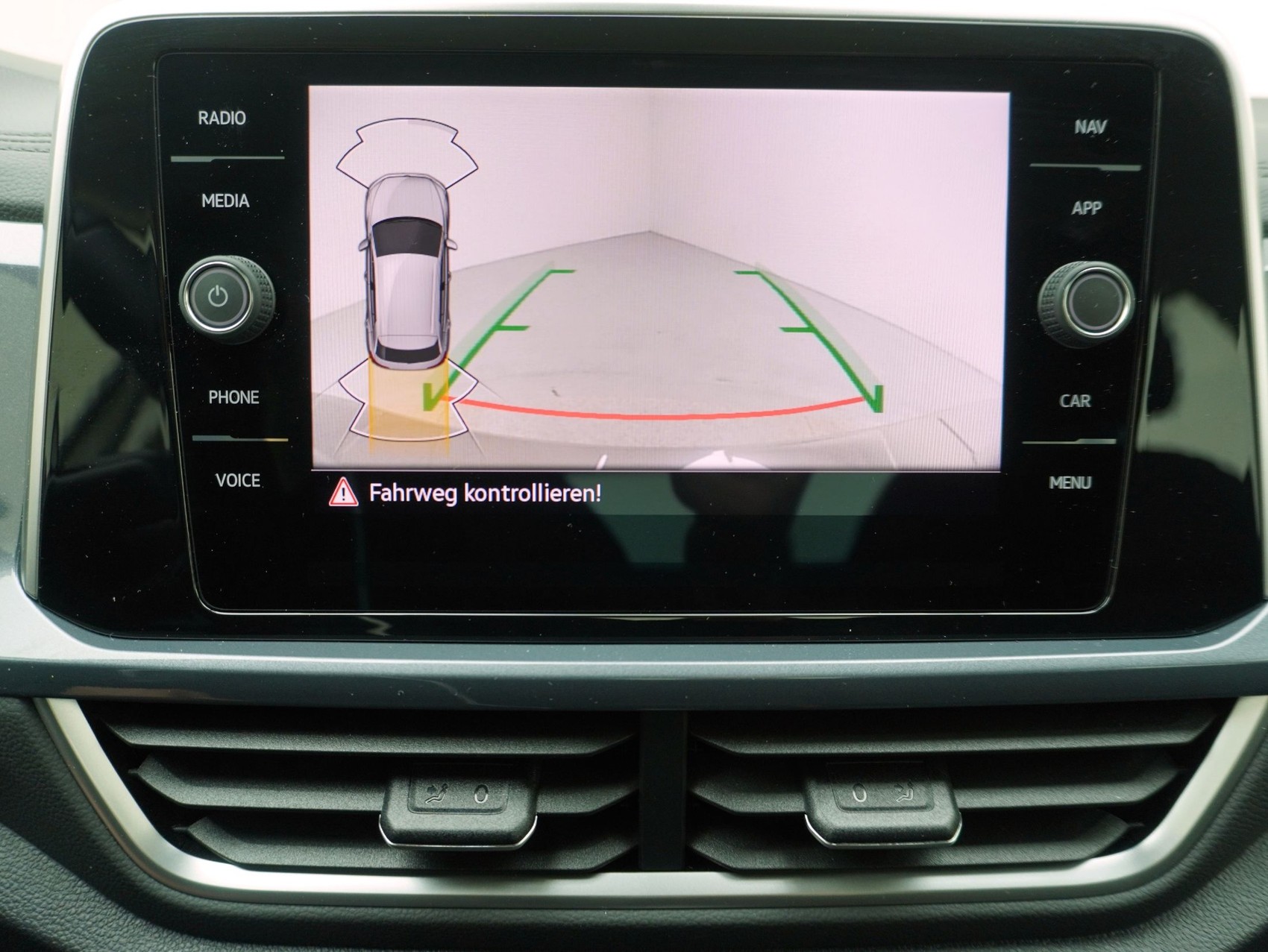 VW T-Roc 1.5 TSI DSG Style-image-17