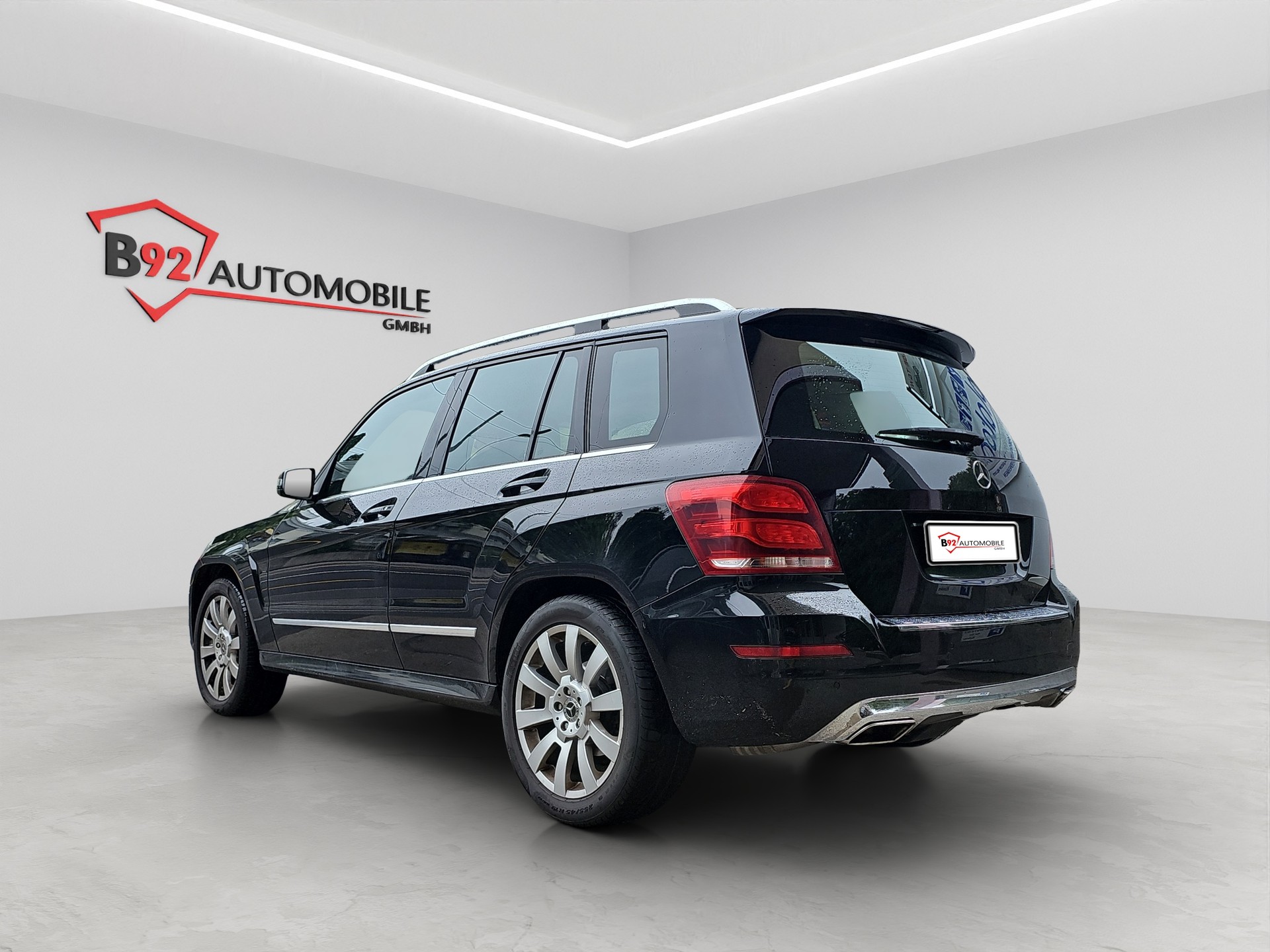MERCEDES-BENZ GLK 220 CDI 4Matic 7G-Tronic-image-2
