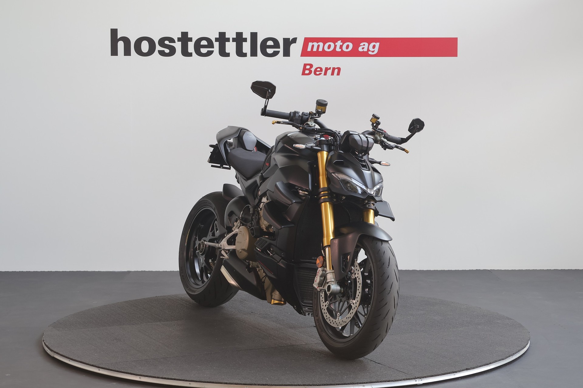 DUCATI Streetfighter V4 S