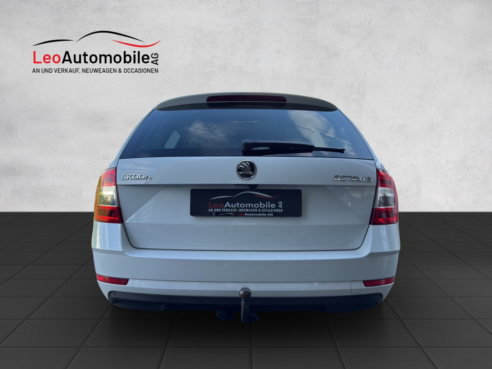 SKODA Octavia Combi 1.4 TSI Ambition DSG-image-3
