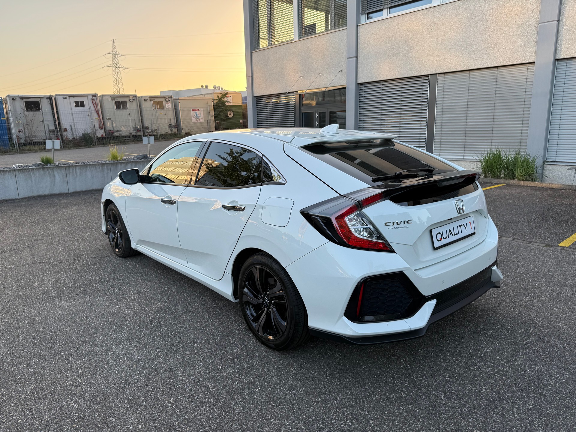 HONDA Civic 1.5 VTEC Prestige CVT-image-4