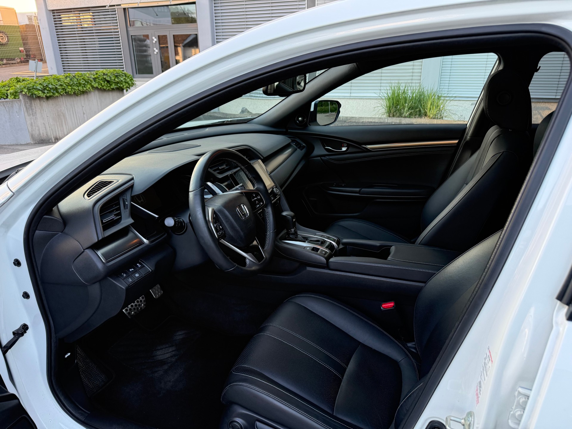 HONDA Civic 1.5 VTEC Prestige CVT-image-7
