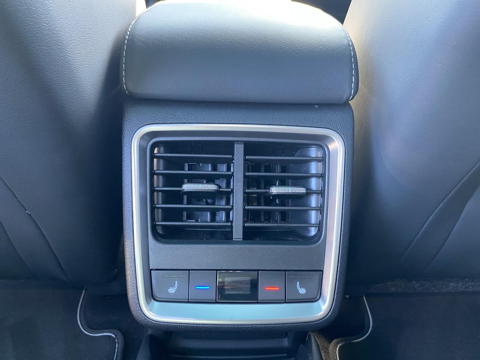 SKODA Enyaq 85x SportLine-image-11
