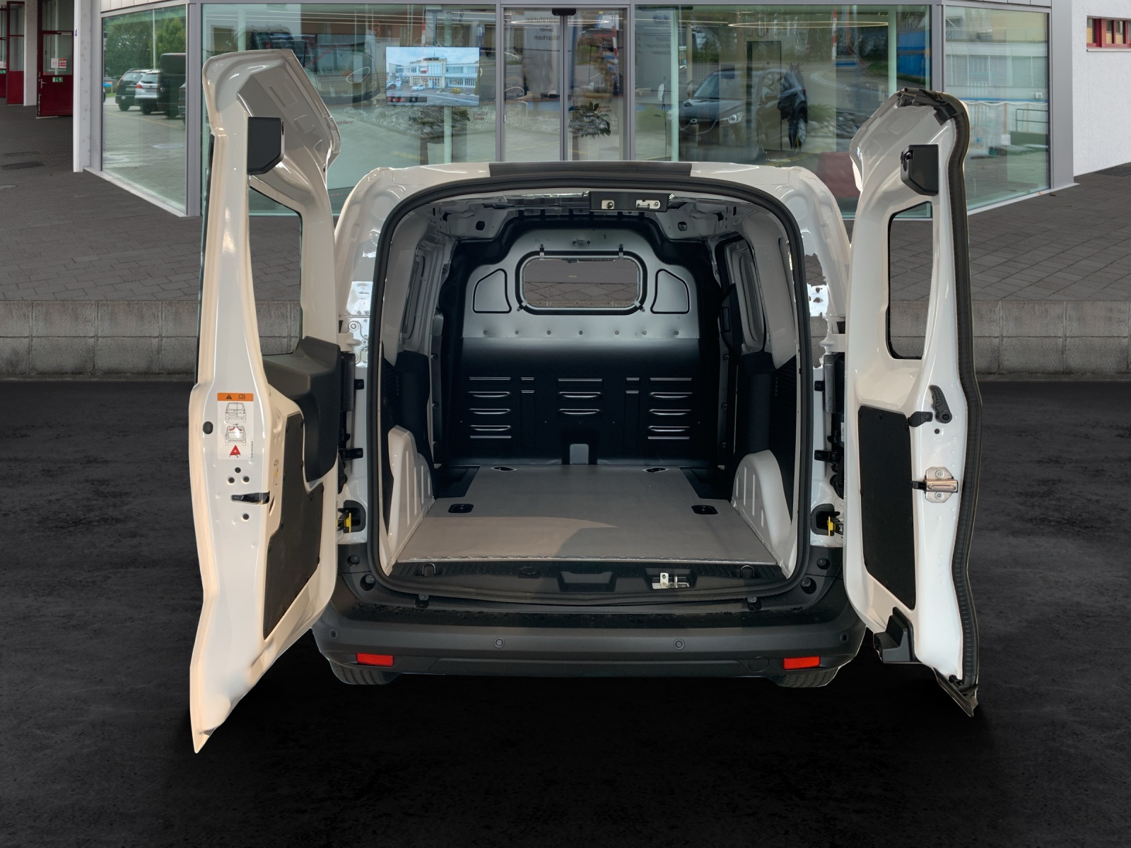 FORD E-Transit Courier Van Trend-image-10