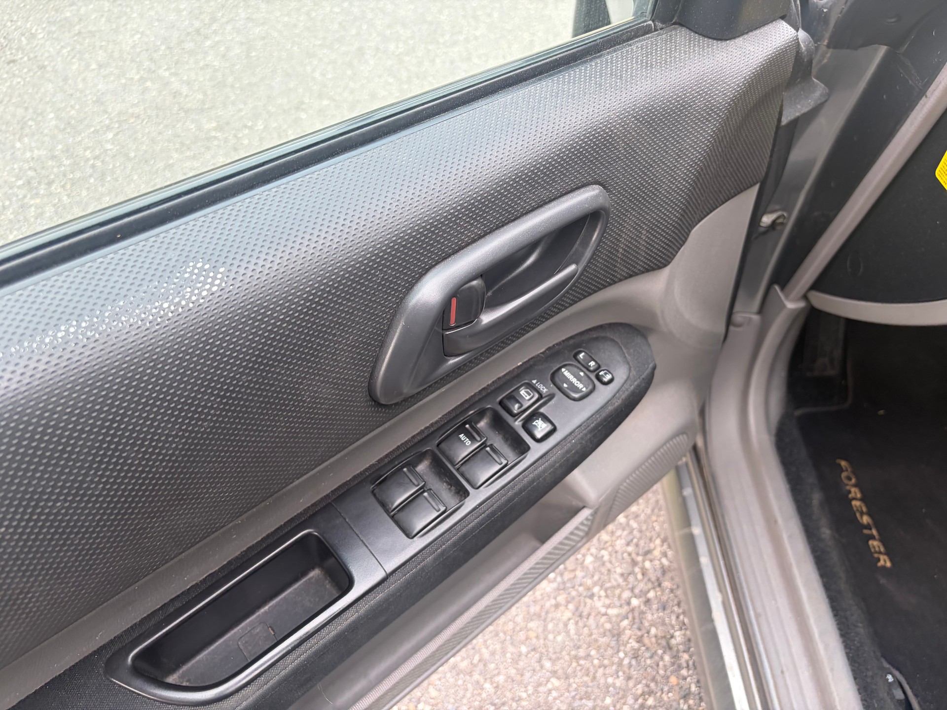SUBARU Forester 2.0X Comfort FRISCH AB MFK ! ! !-image-13