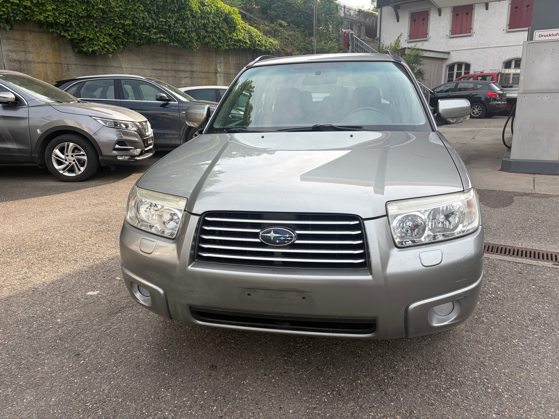 SUBARU Forester 2.0X Comfort FRISCH AB MFK ! ! !-image-0
