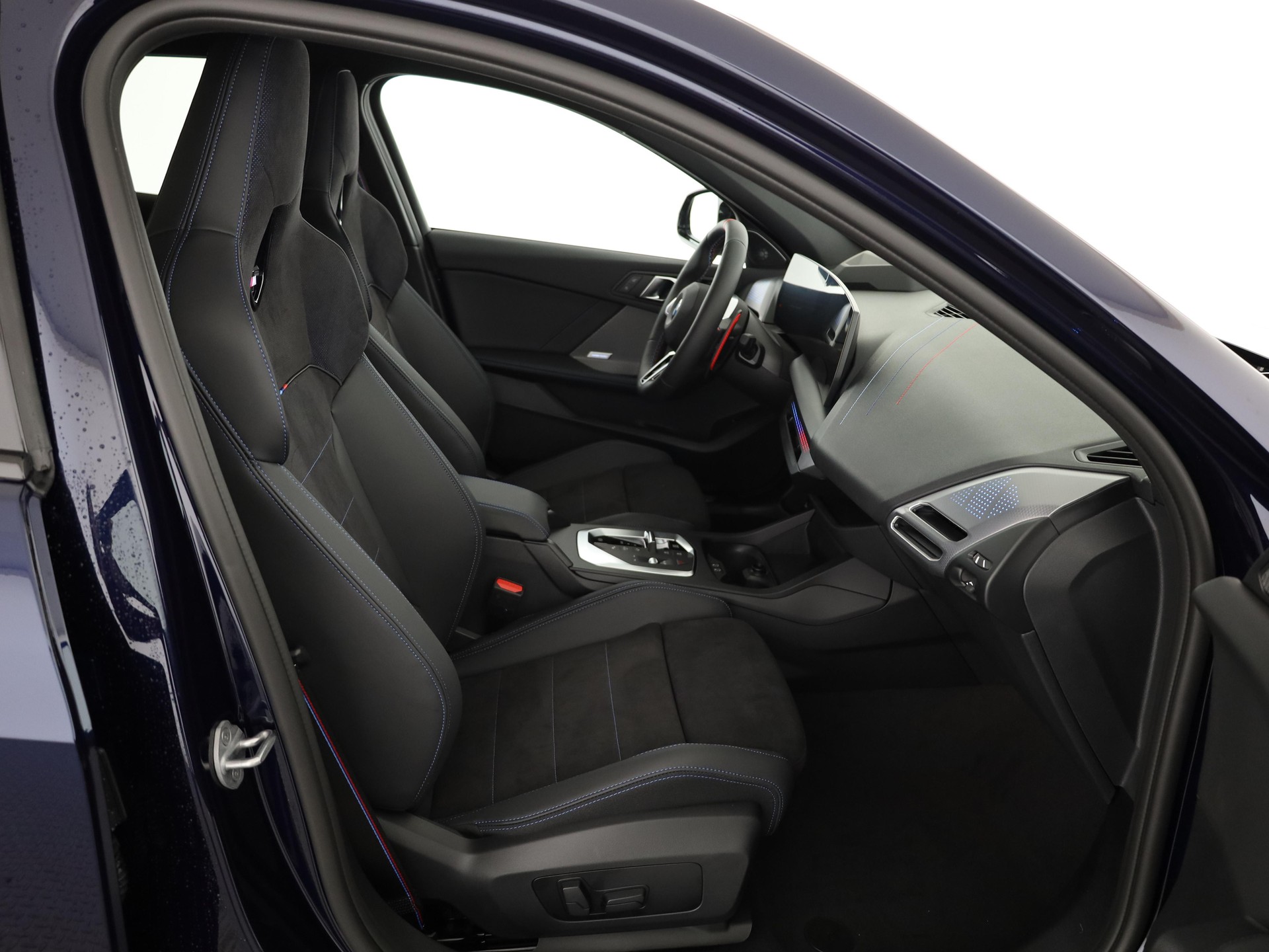 BMW M135i xDrive-image-15