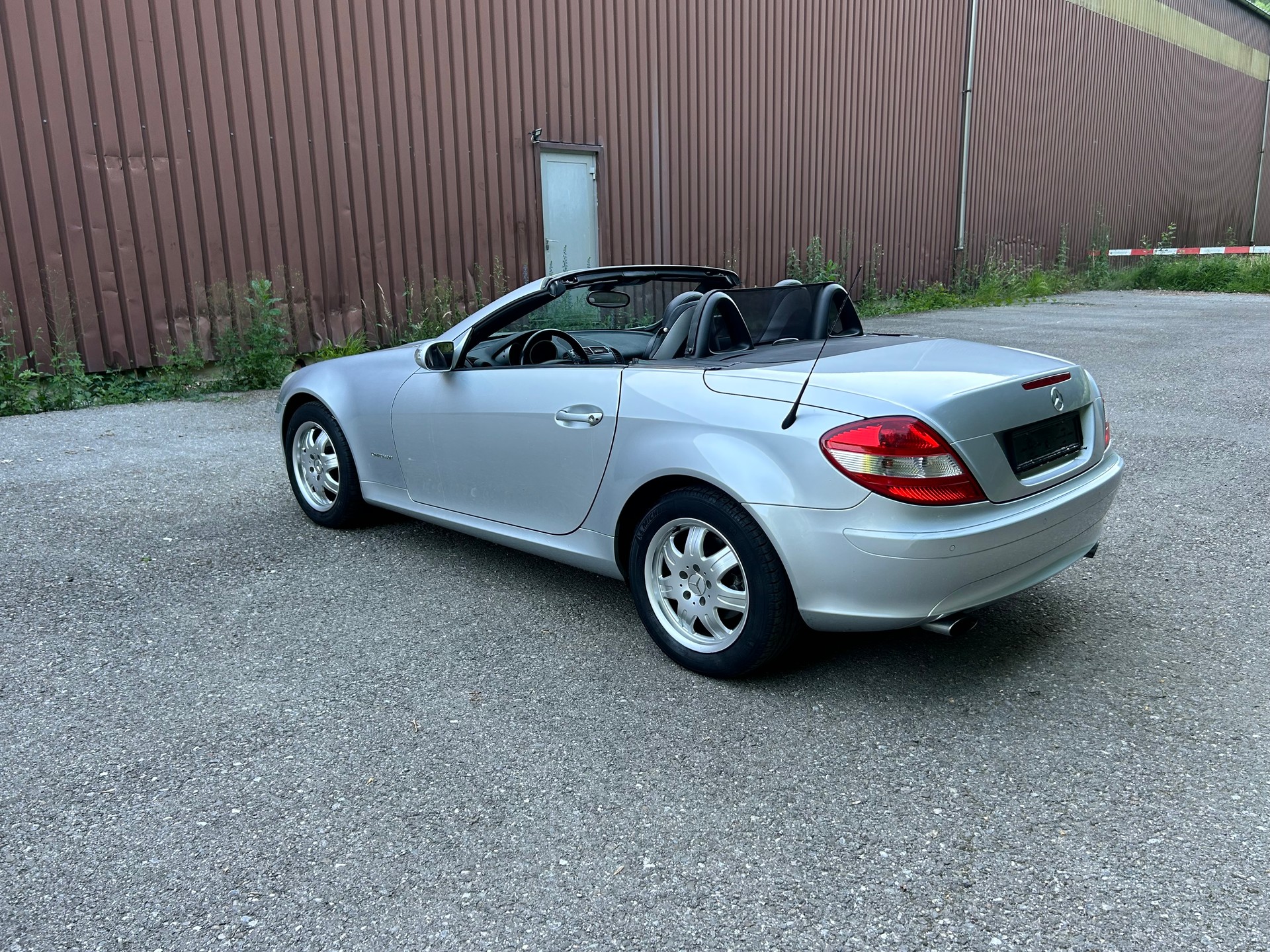 MERCEDES-BENZ SLK 200 Kompressor-image-9
