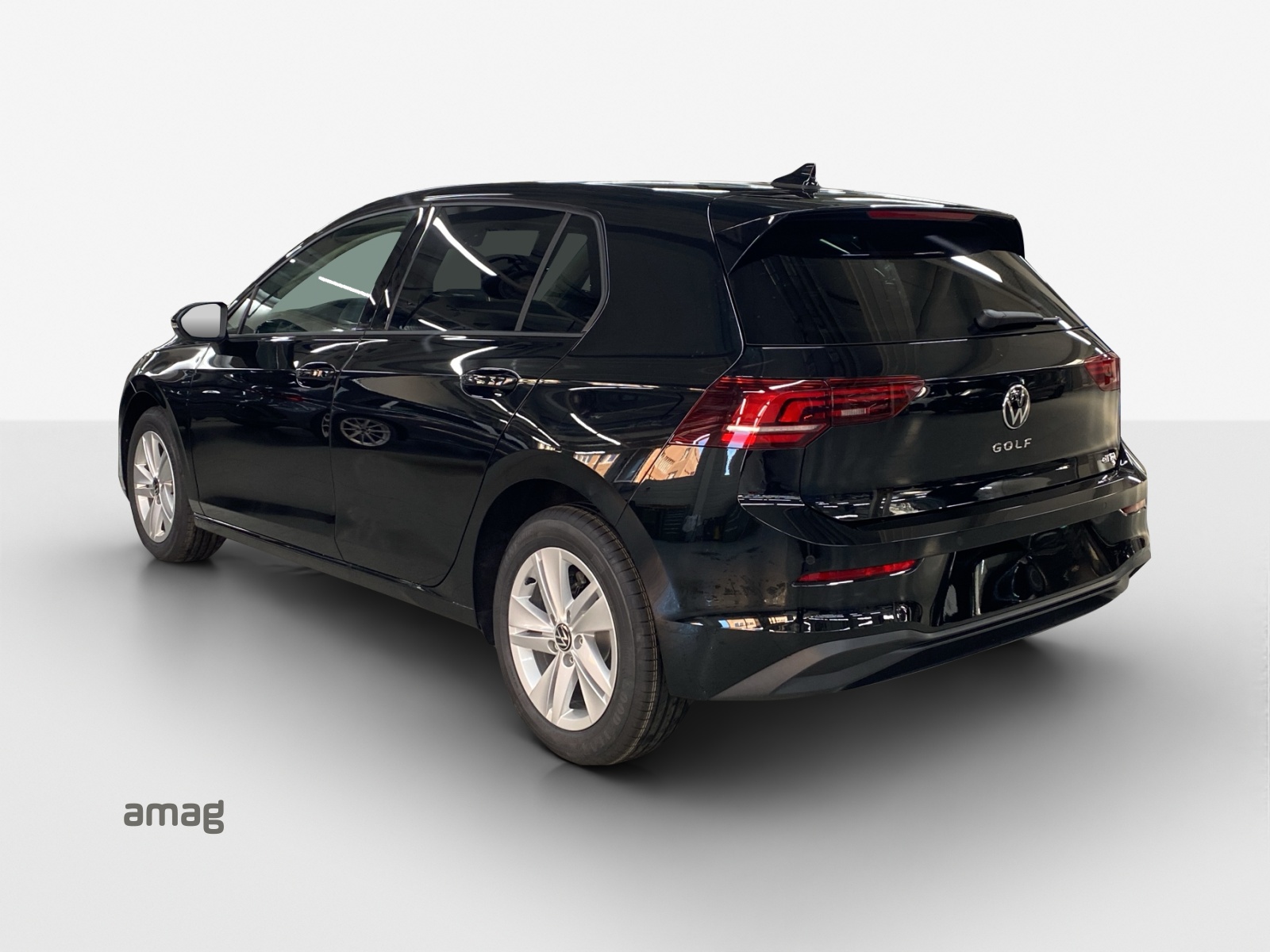 VW Golf 1.5 e TSI mHEV Value DSG-image-2