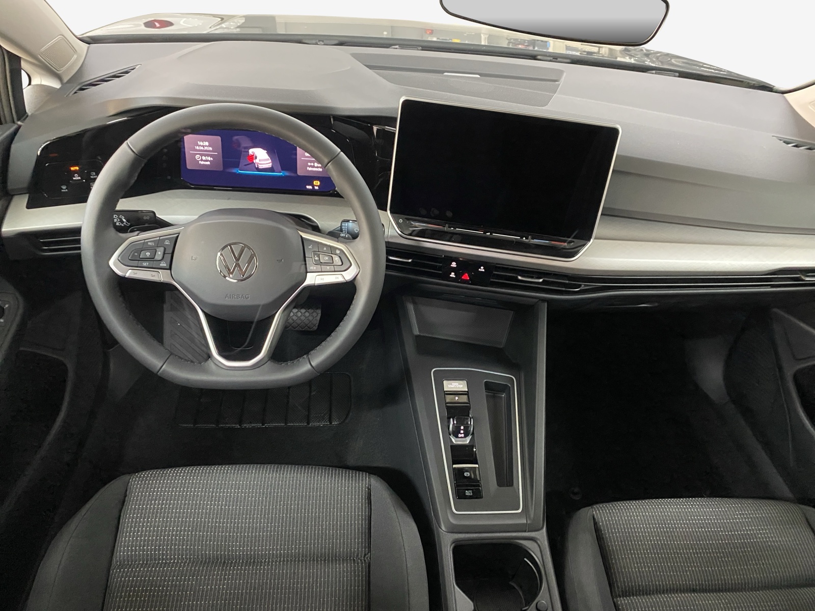 VW Golf 1.5 e TSI mHEV Value DSG-image-8