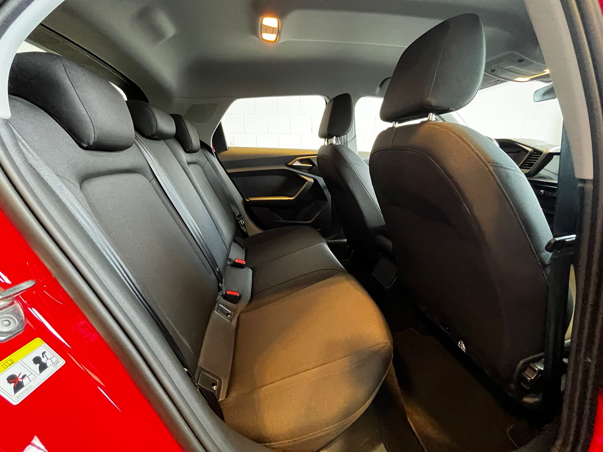 AUDI A1 30 TFSI advanced-image-11