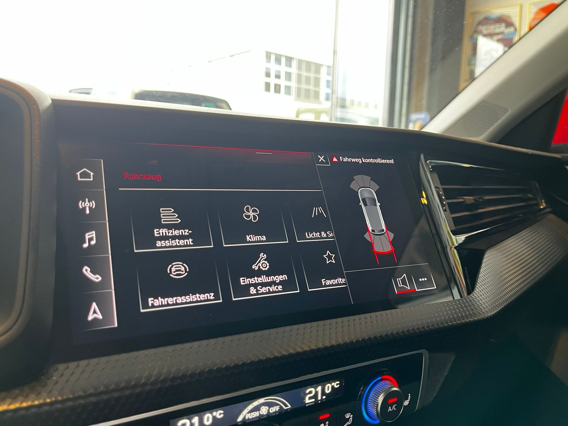 AUDI A1 30 TFSI advanced-image-14