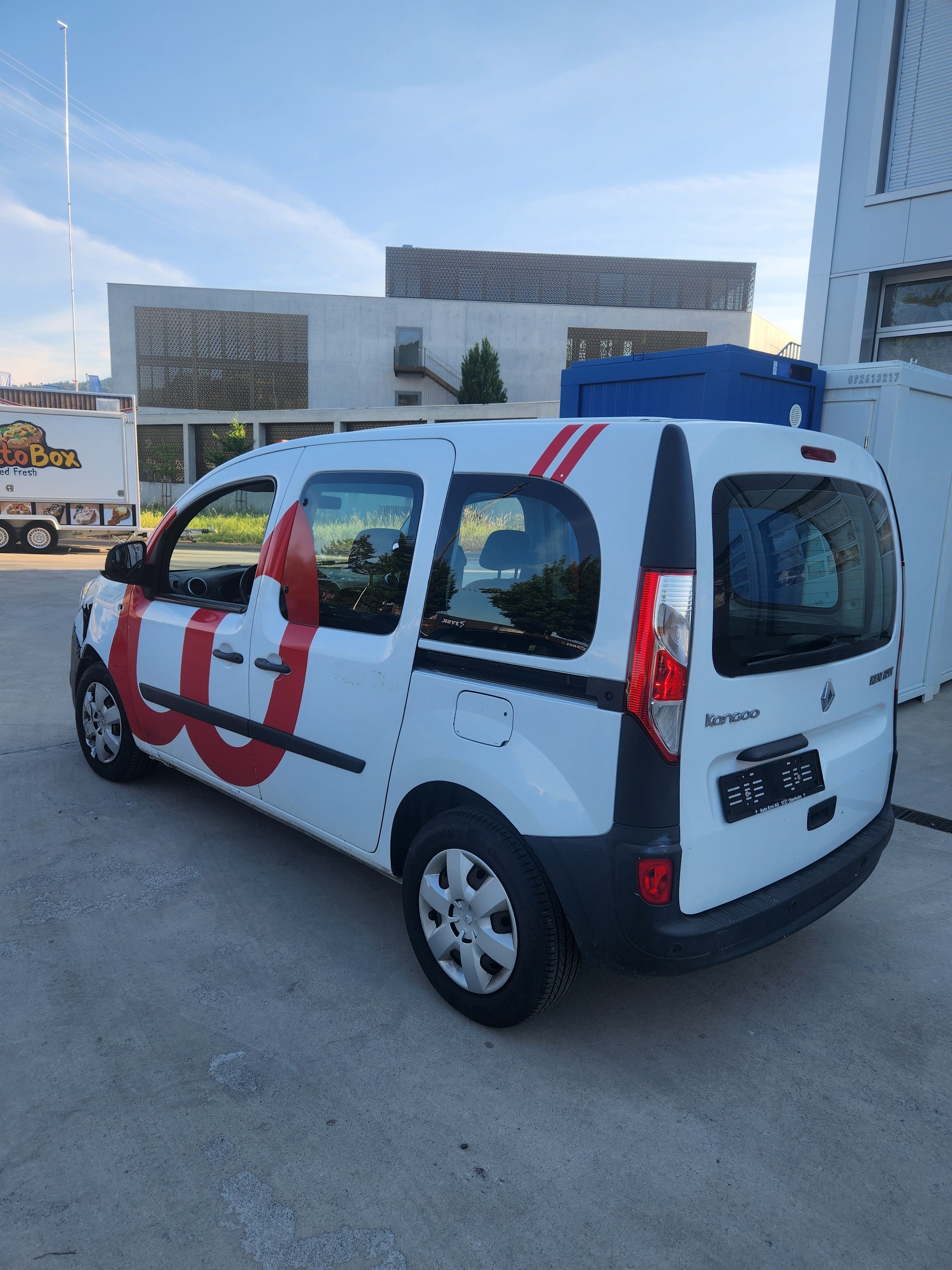 RENAULT Kangoo 1.2 16V Turbo Life-image-9