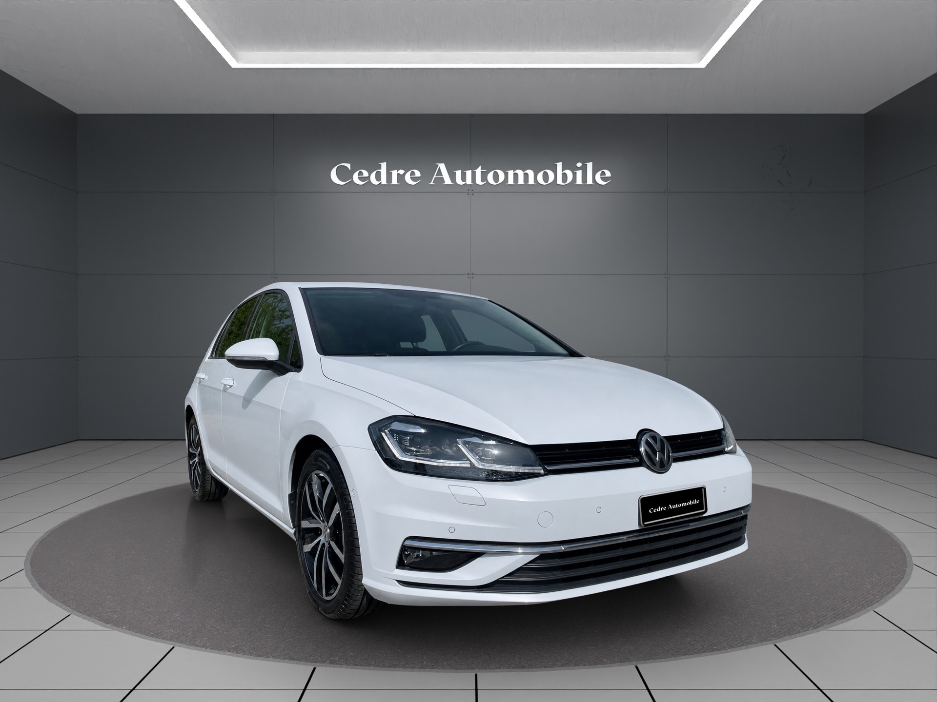 VW Golf 1.4 TSI Highline DSG-image-2
