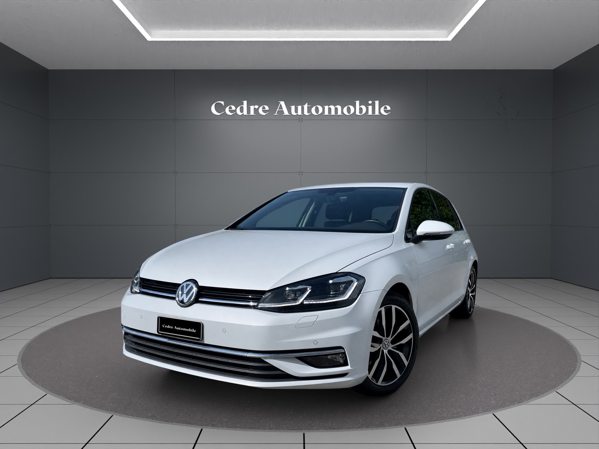 VW Golf 1.4 TSI Highline DSG-image-1