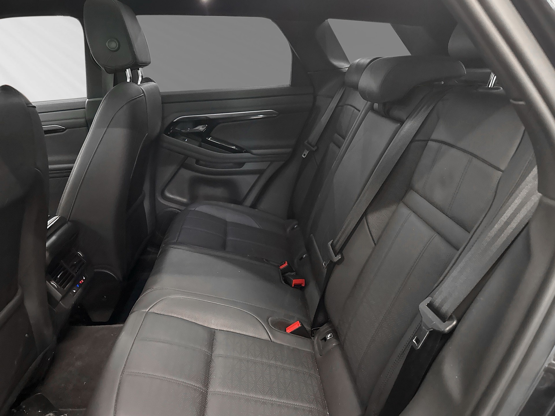LAND ROVER Range Rover Evoque P 300e SE AT8-image-6