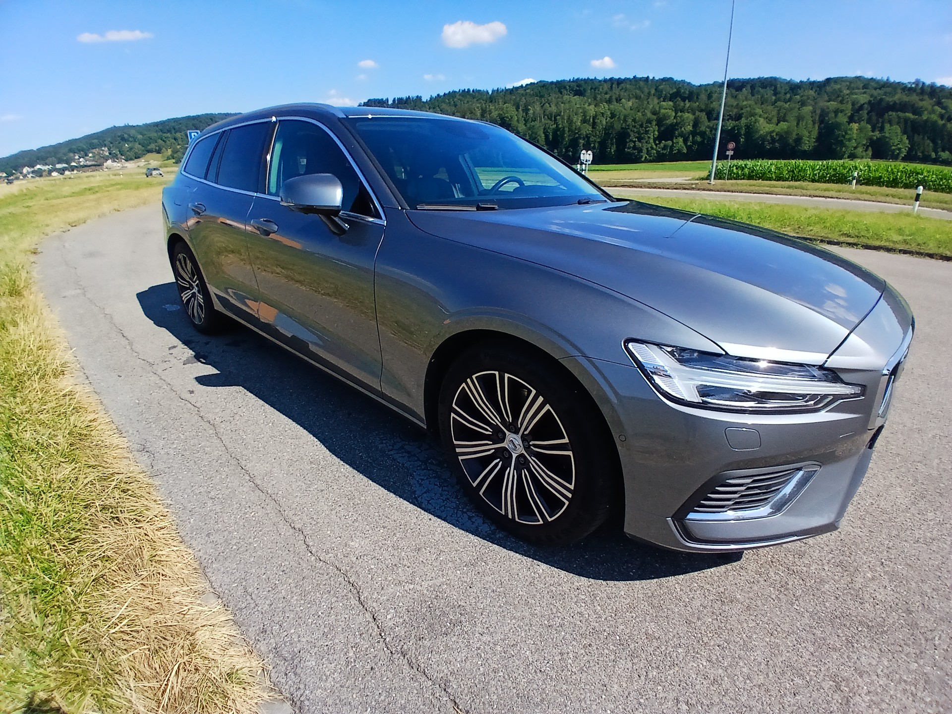 VOLVO V60 T6 eAWD Twin Engine Inscription Geartronic-image-6
