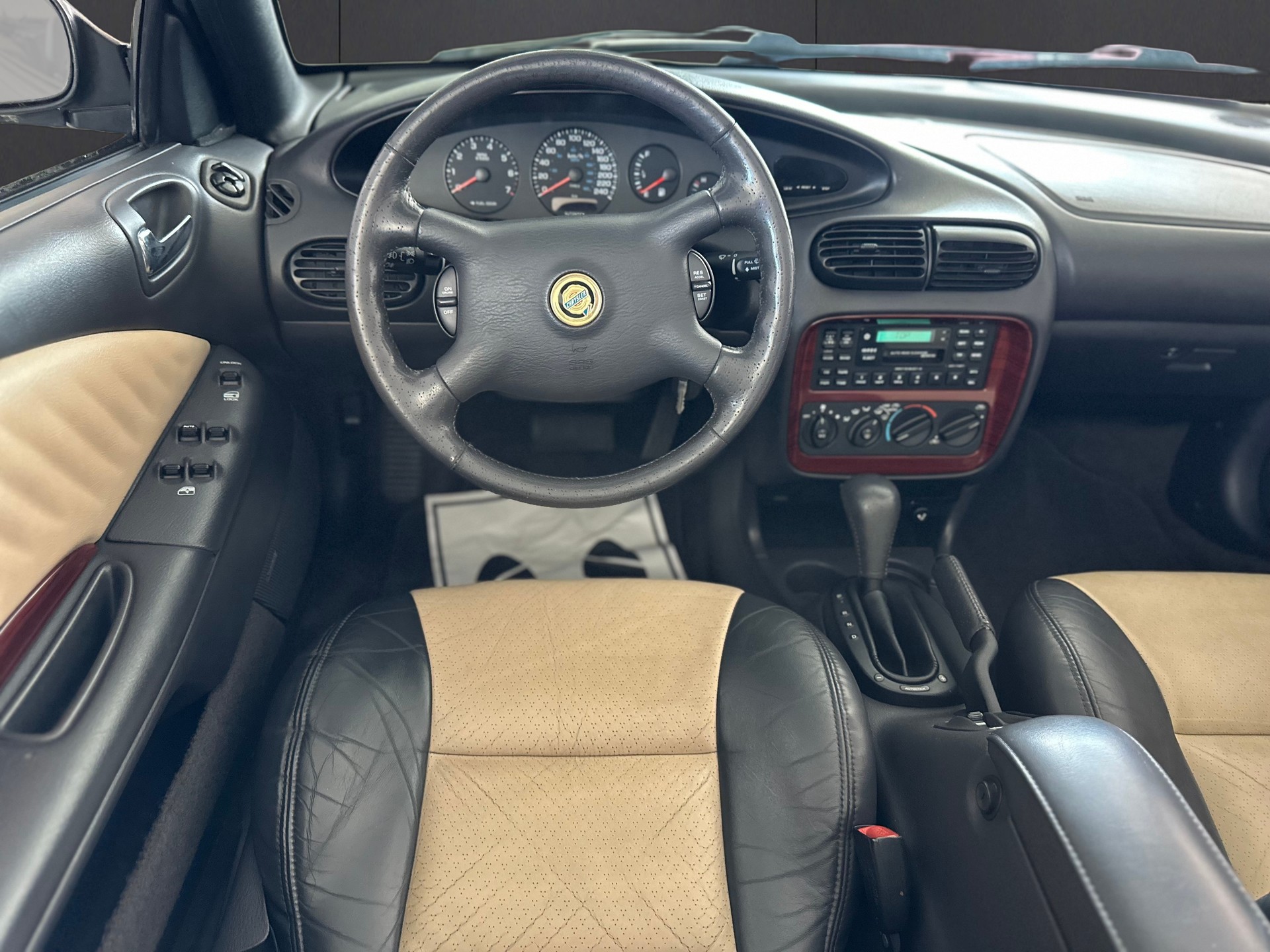 CHRYSLER Stratus 2.5 V6 LX Cabrio Automat-image-10