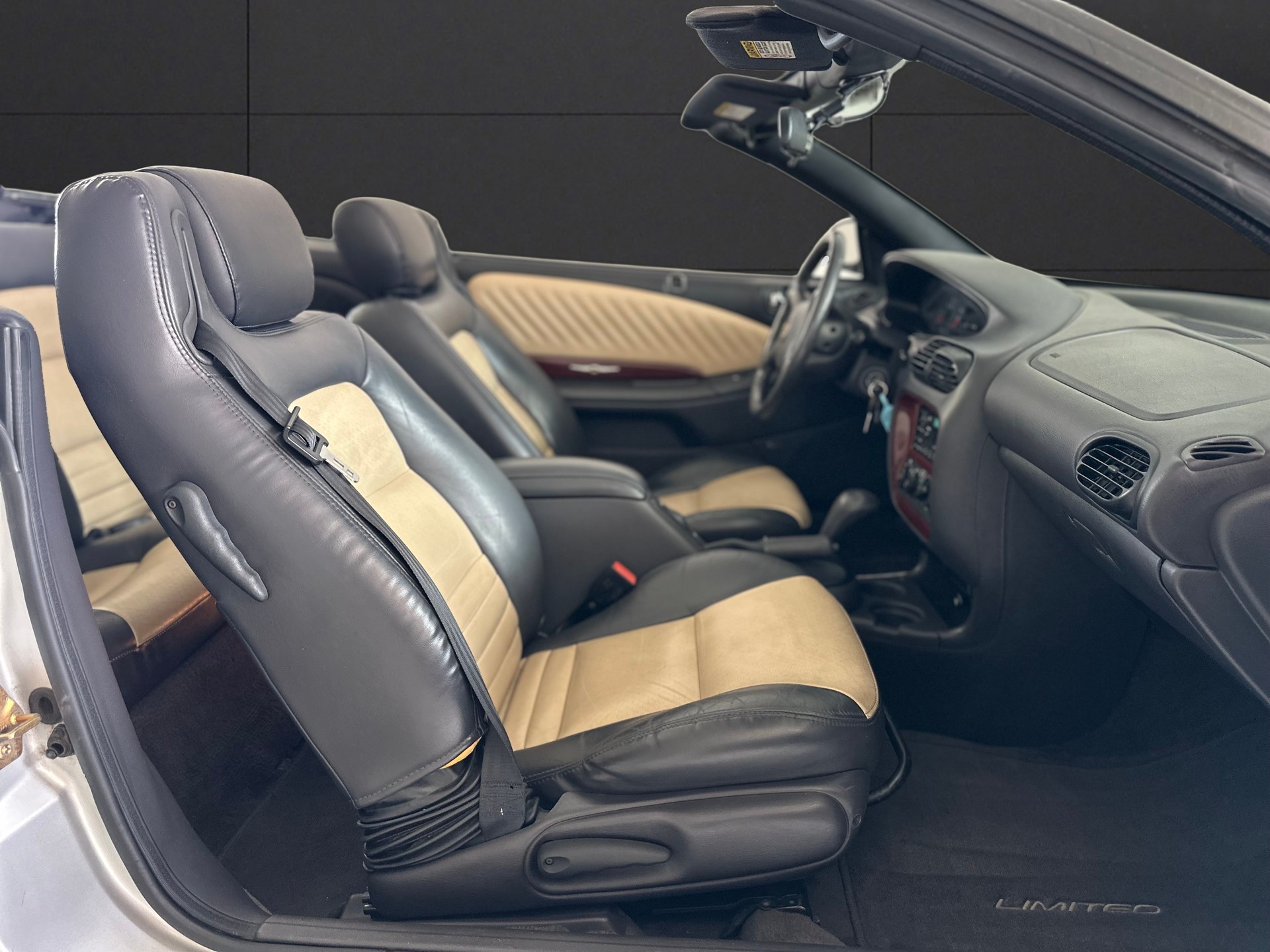 CHRYSLER Stratus 2.5 V6 LX Cabrio Automat-image-7