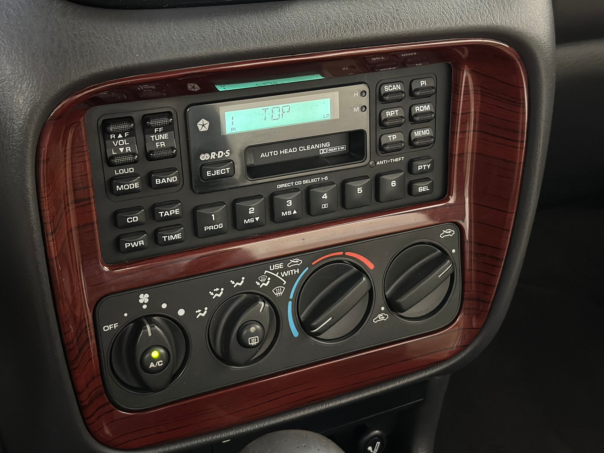 CHRYSLER Stratus 2.5 V6 LX Cabrio Automat-image-13