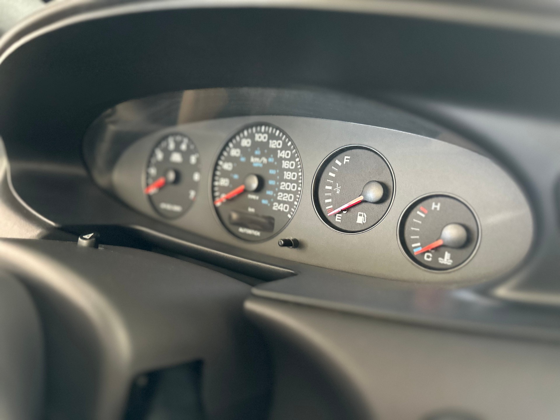 CHRYSLER Stratus 2.5 V6 LX Cabrio Automat-image-15