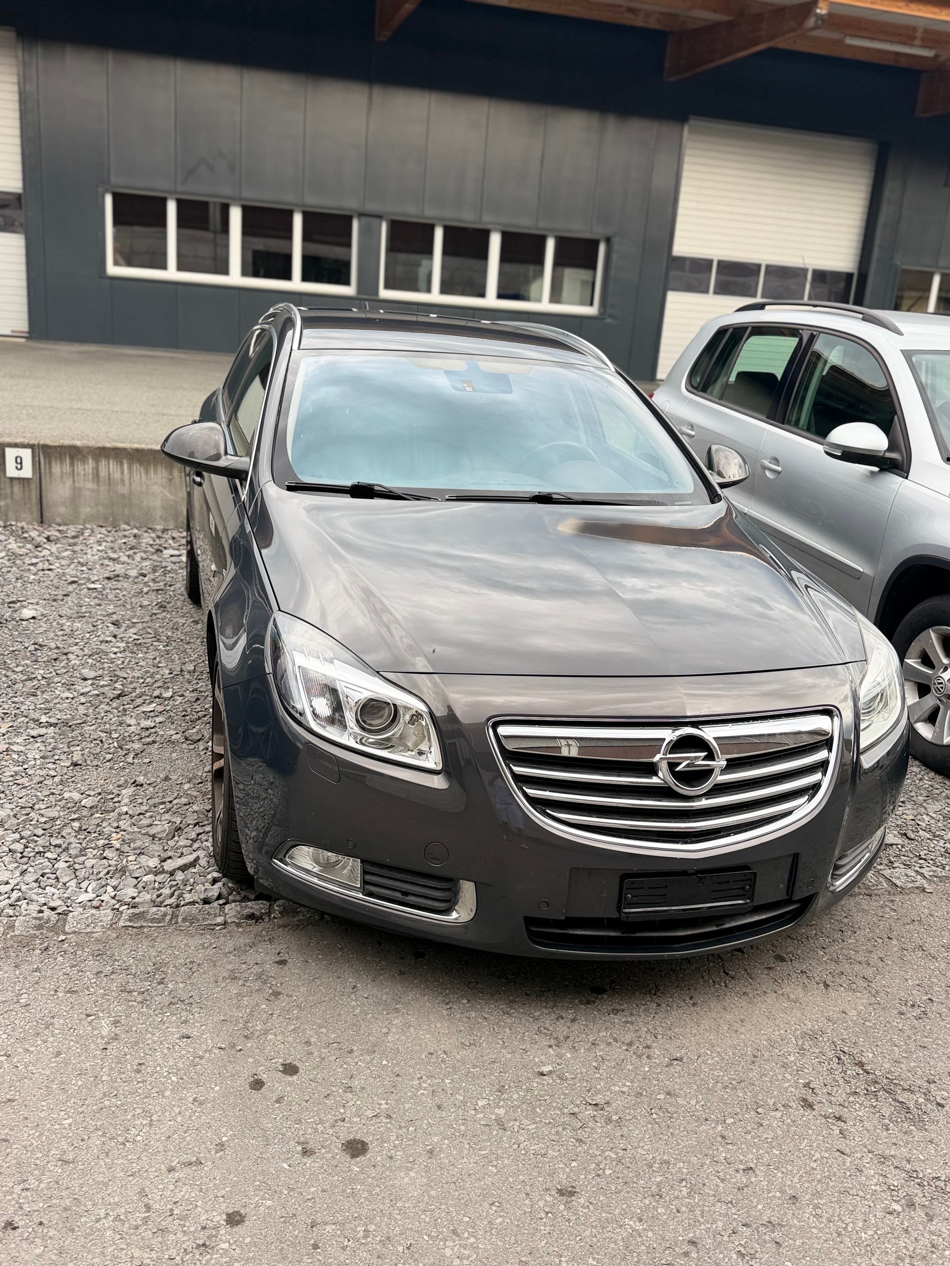 OPEL Insignia Sports Tourer 2.0 CDTI Sport 4WD-image-9