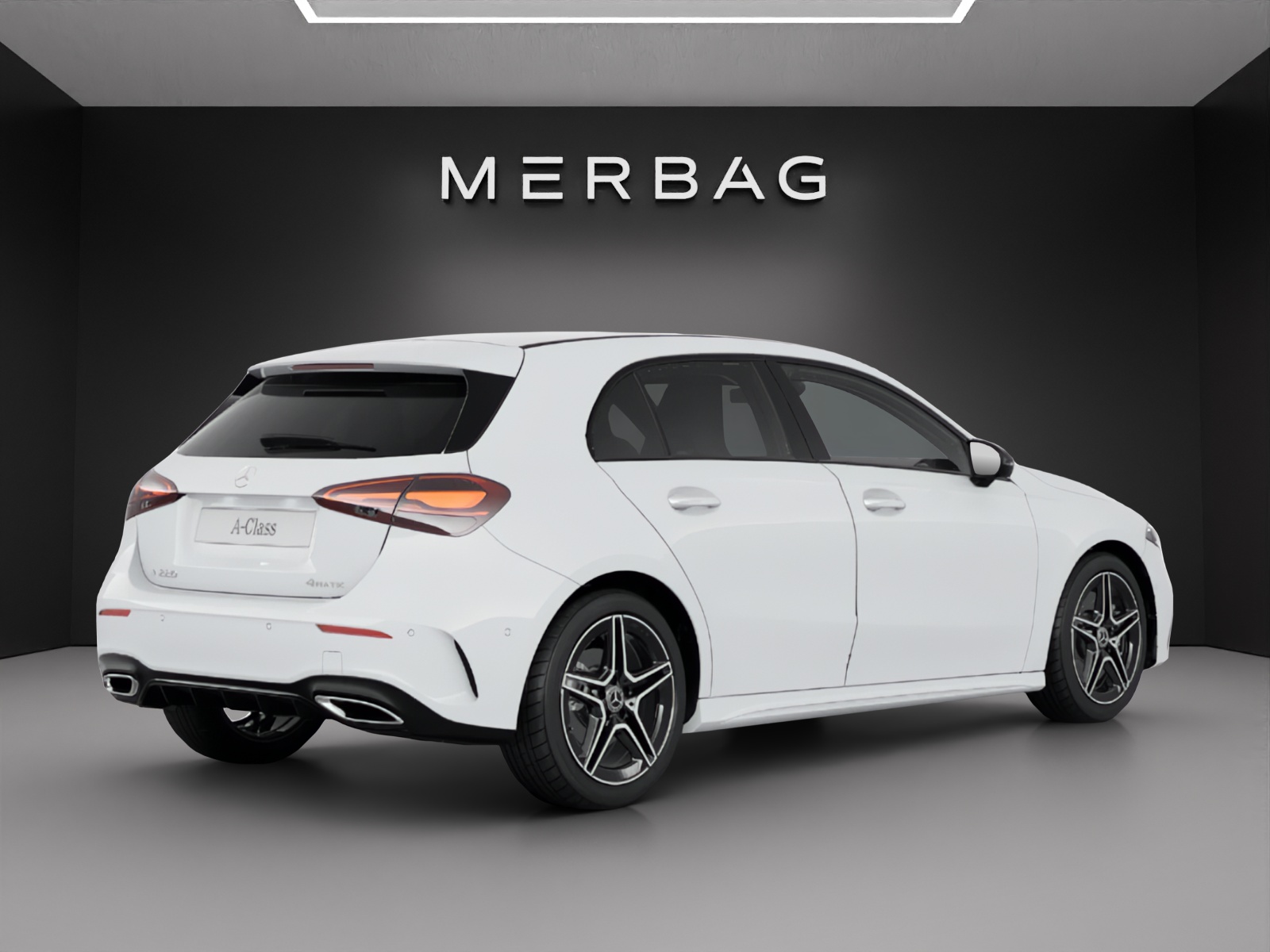 MERCEDES-BENZ A 220 4Matic 8G-DCT-image-4