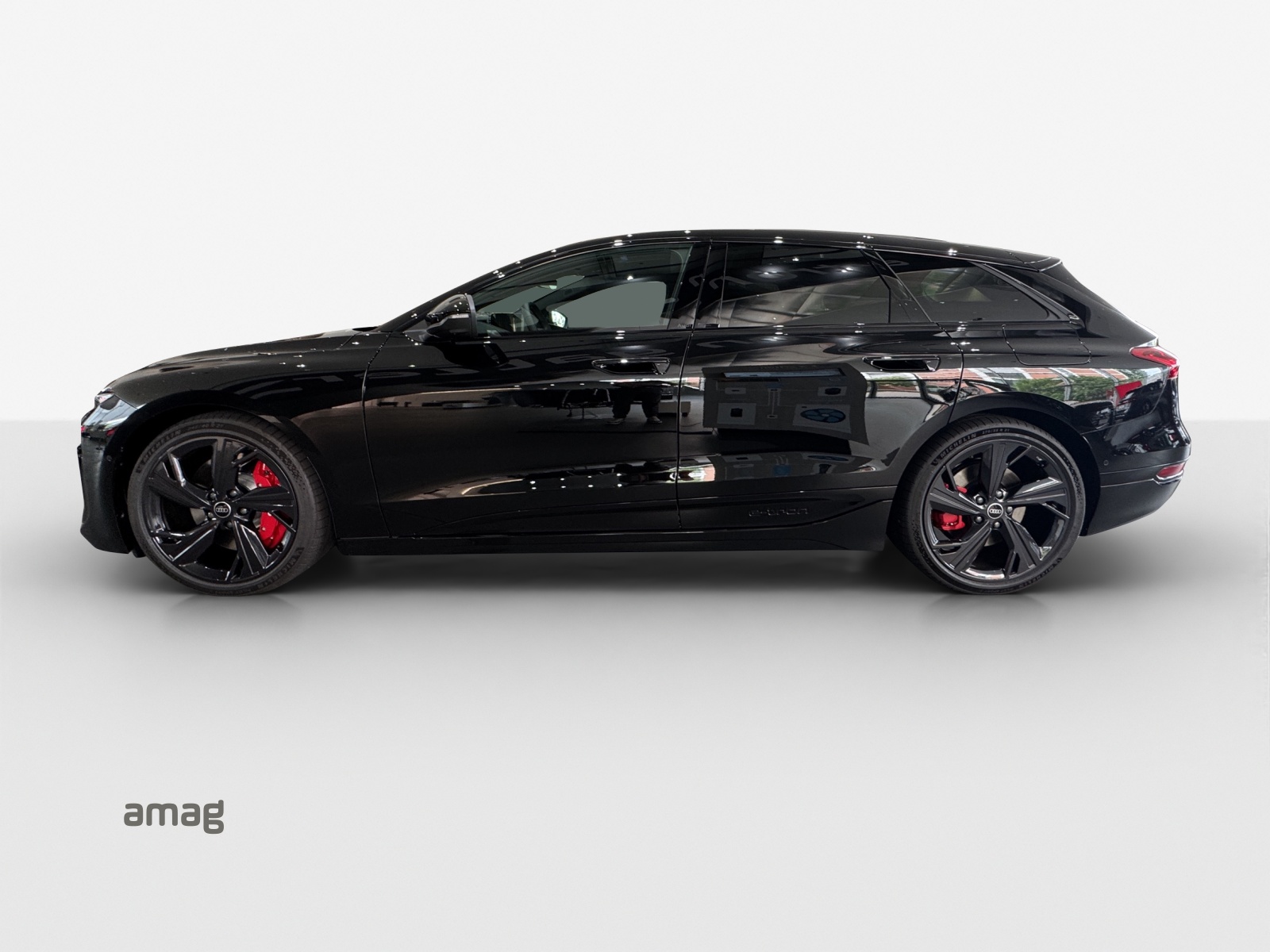 AUDI S6 Avant e-tron quattro-image-1