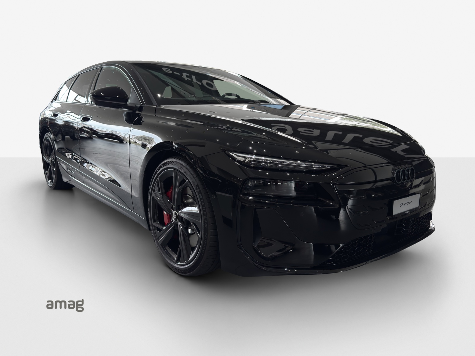 AUDI S6 Avant e-tron quattro-image-5