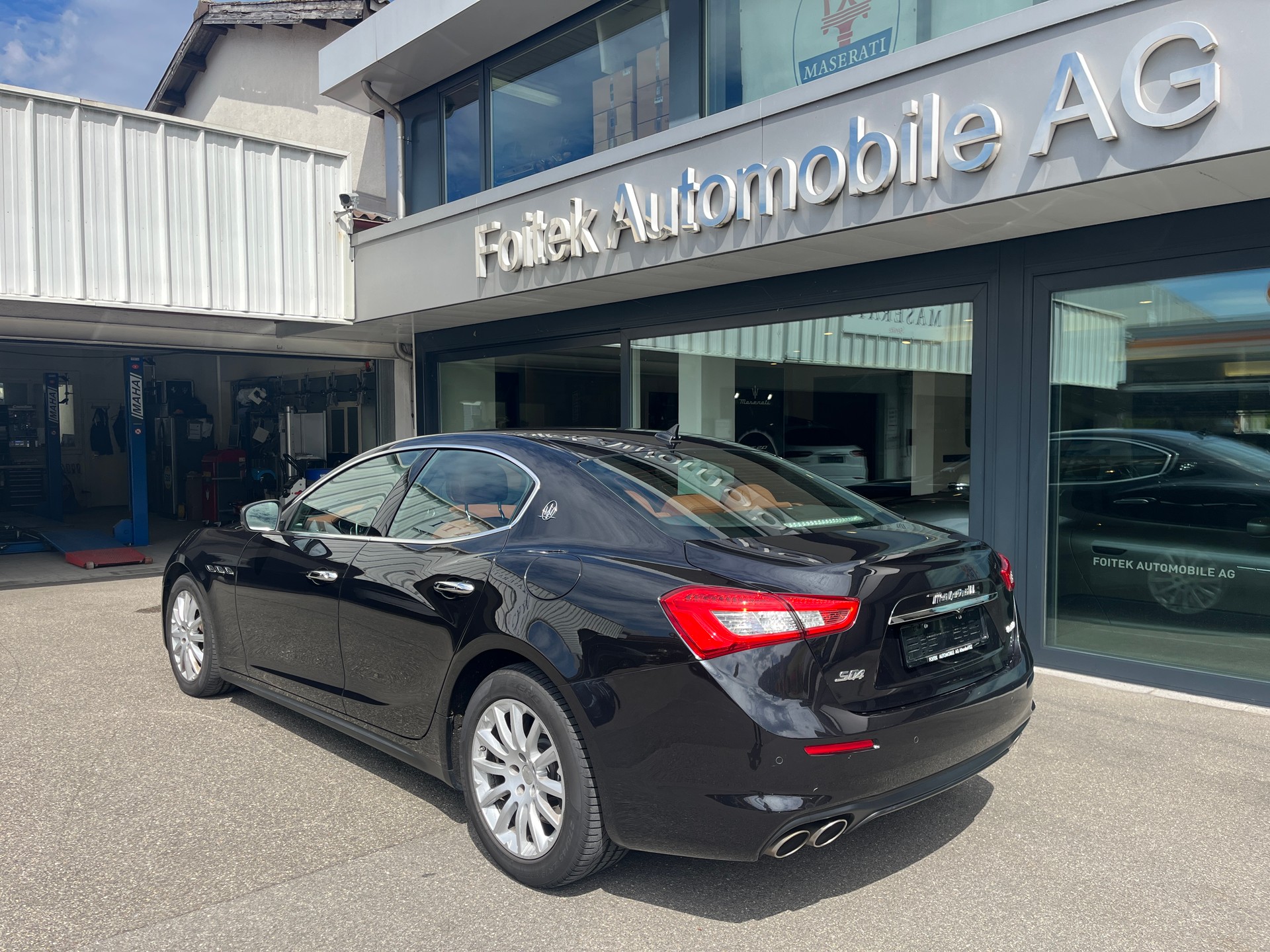 MASERATI Ghibli S Q4 3.0 GranSport-image-5