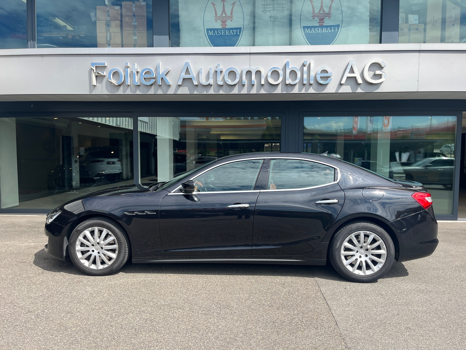 MASERATI Ghibli S Q4 3.0 GranSport-image-1