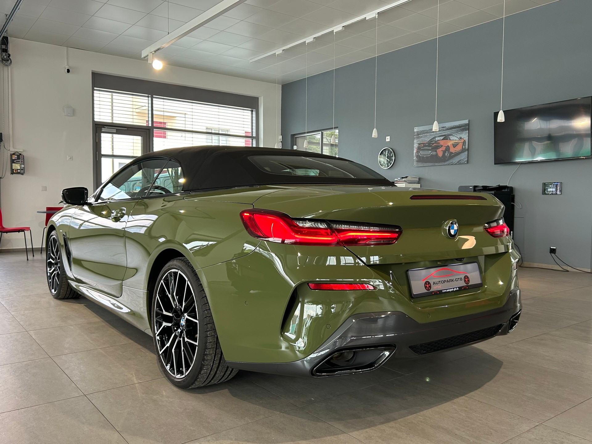 BMW 840i xDrive M Sport Pro Steptronic-image-7