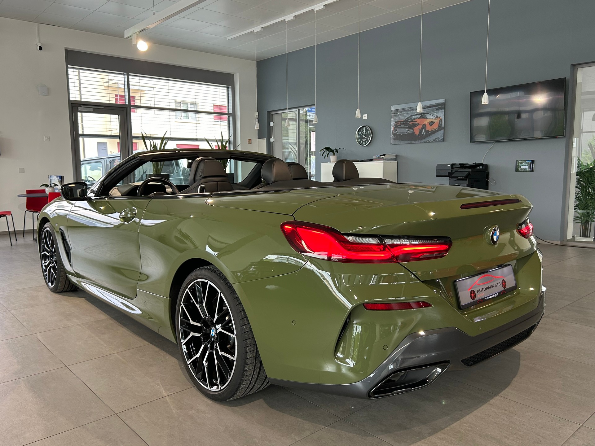 BMW 840i xDrive M Sport Pro Steptronic-image-6