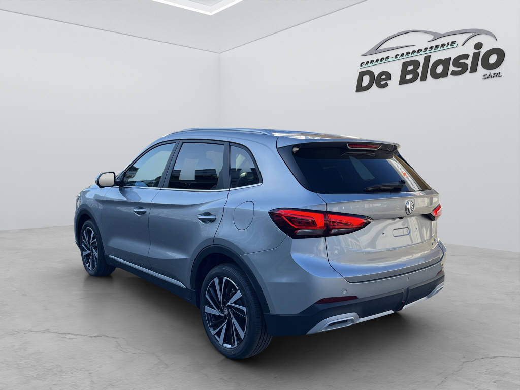MG ZS 1.5 Hybrid+ Luxury-image-4