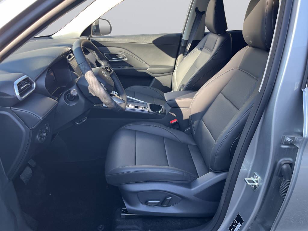 MG ZS 1.5 Hybrid+ Luxury-image-8