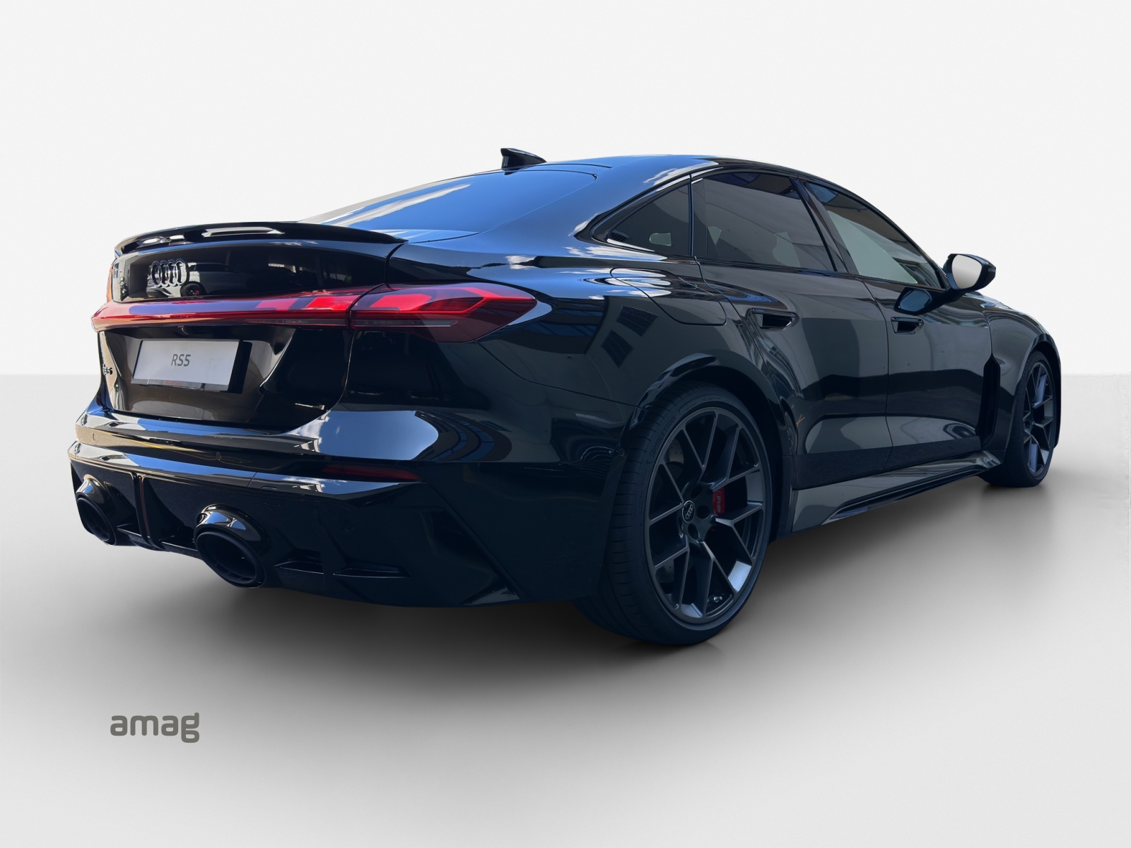 AUDI RS 5 Limousine TFSI 470 kW Tiptronic quattro-image-4