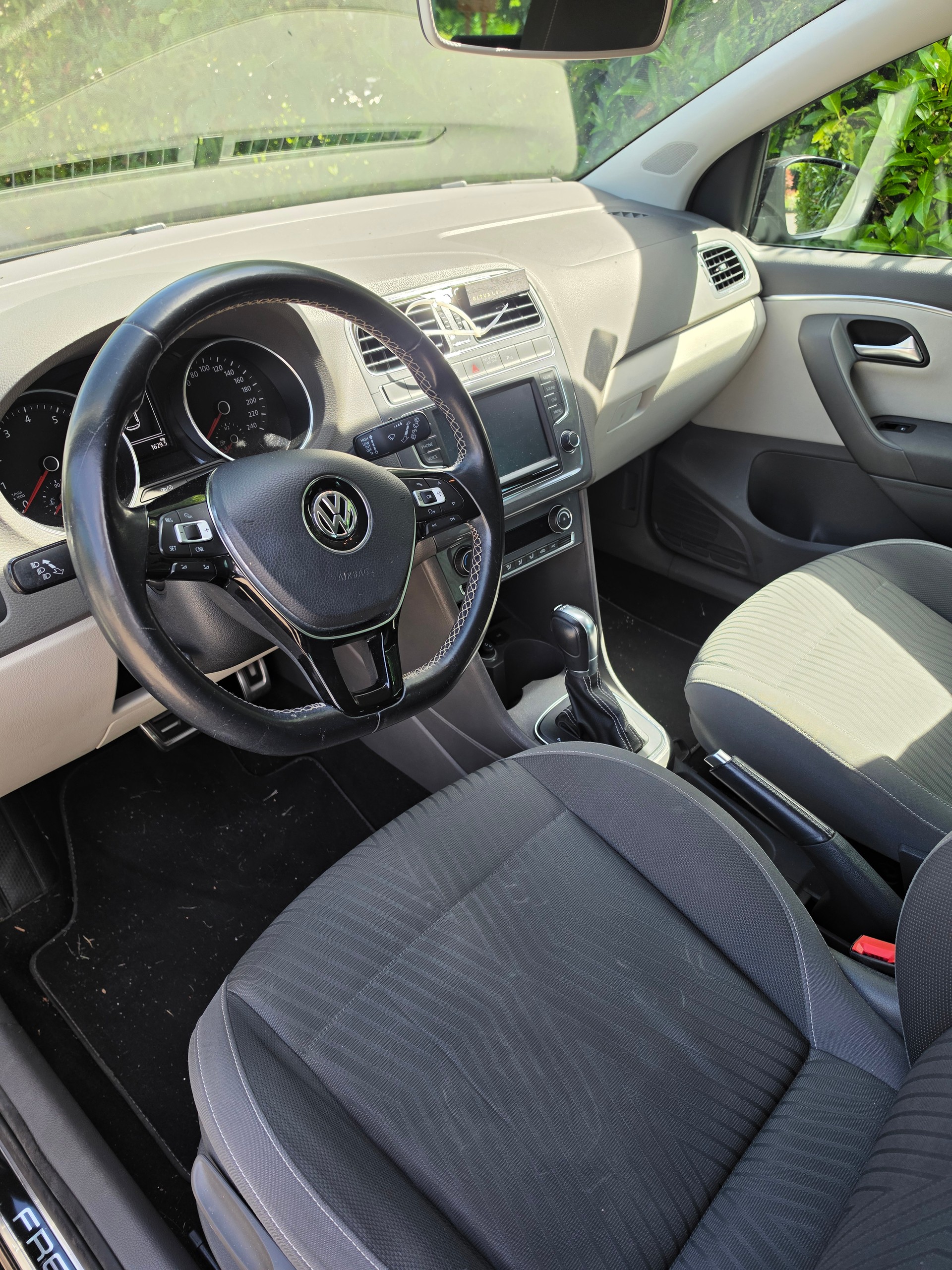 VW 1.2 TSI 110 BlueMT Comfl. DSG-image-3