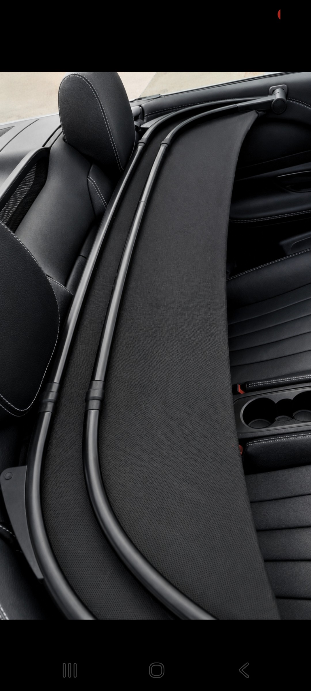MERCEDES-BENZ AMG Line Cabriolet-image-6