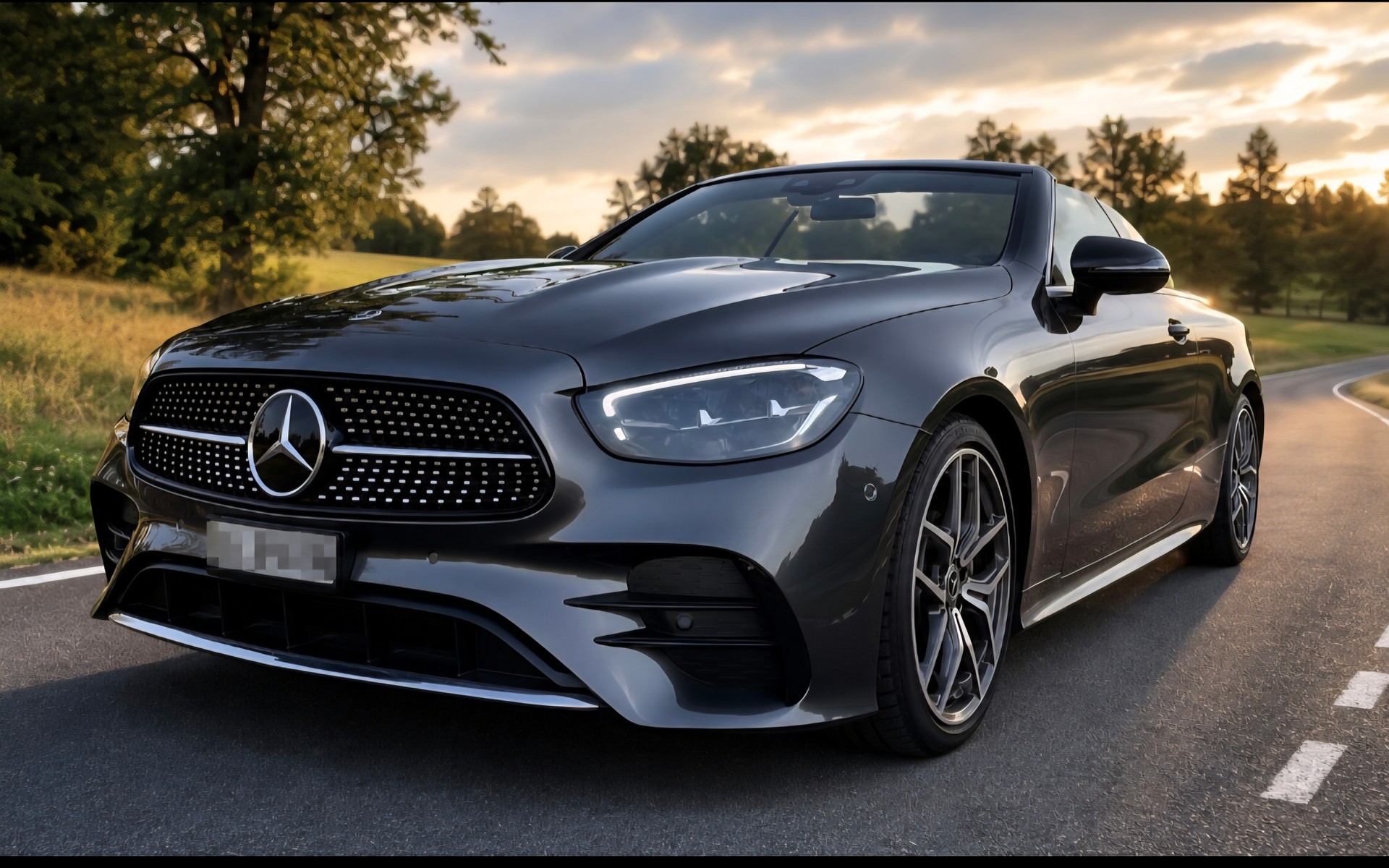 MERCEDES-BENZ AMG Line Cabriolet-image-4