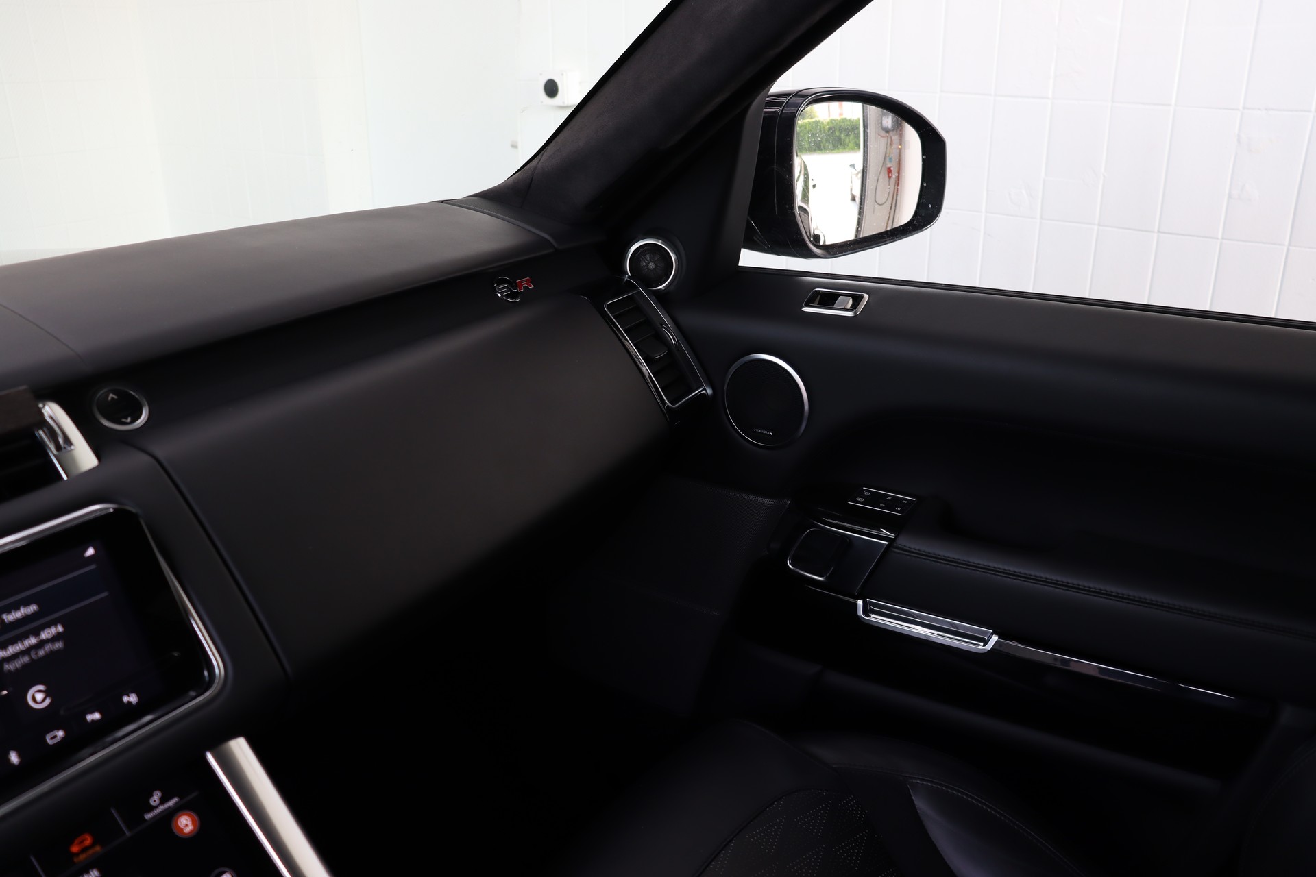 LAND ROVER Range Rover Sport 5.0 V8 S/C SVR Automatic-image-26