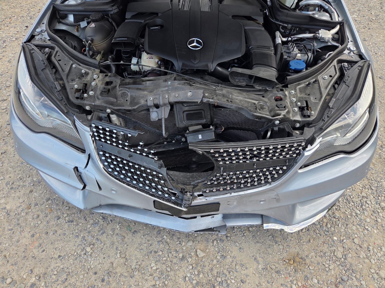MERCEDES-BENZ E 320 Sport Edition 7G-Tronic-image-14