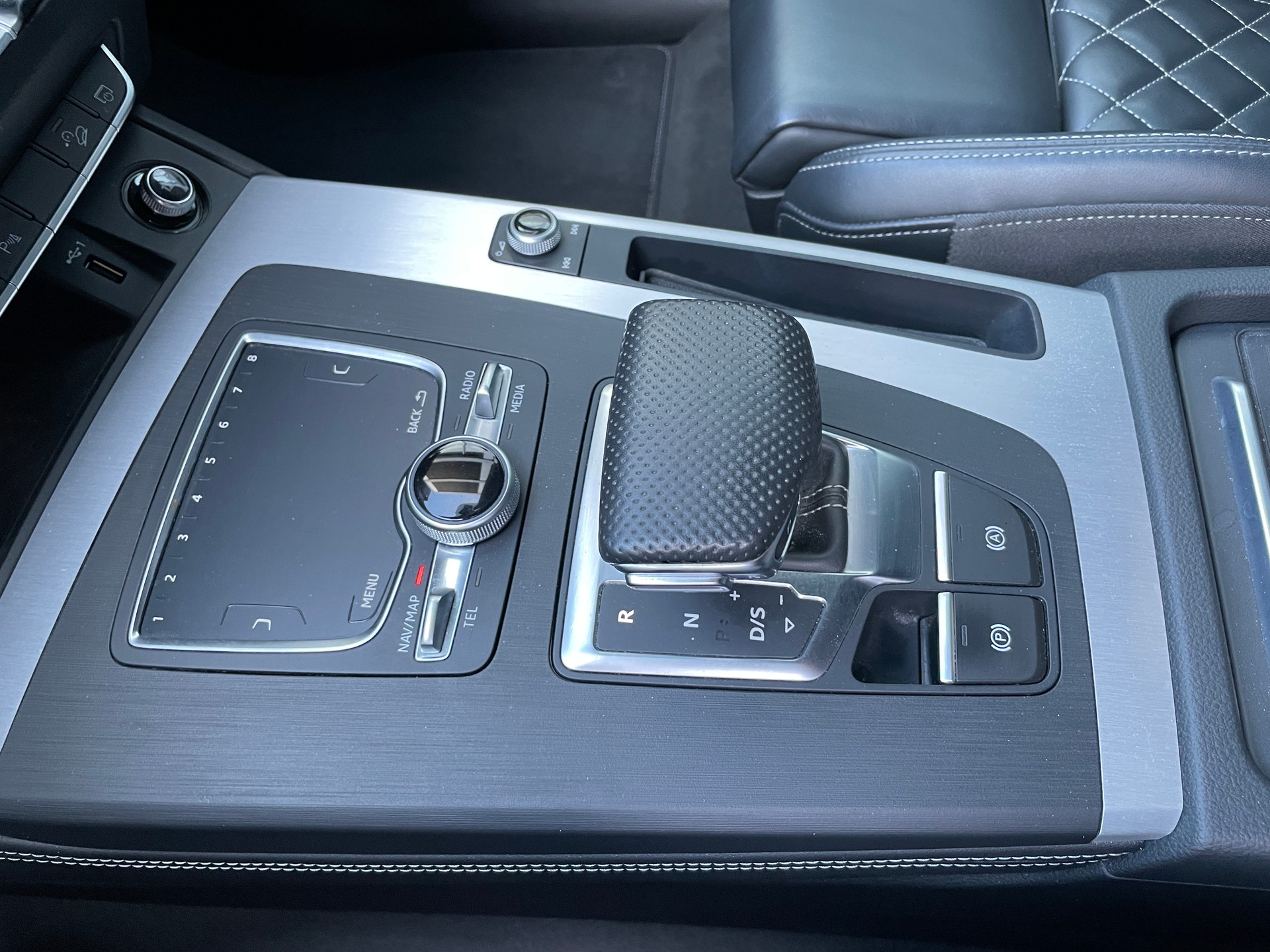 AUDI Q5 55 TFSI e sport quattro-image-20