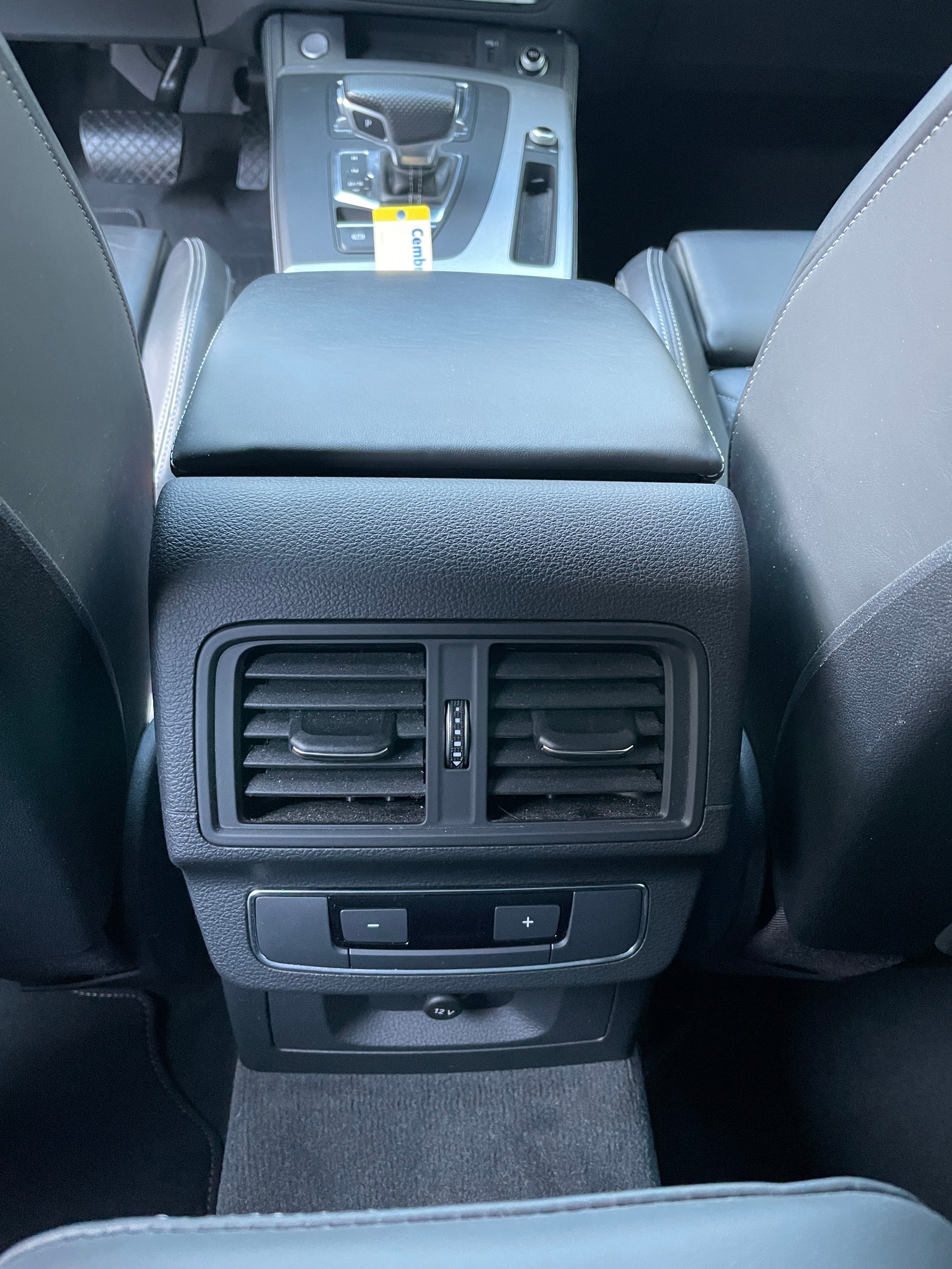 AUDI Q5 55 TFSI e sport quattro-image-16