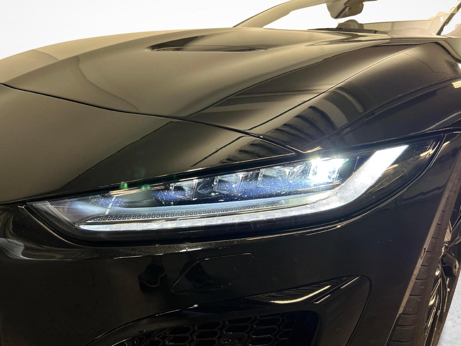 JAGUAR F-Type Convertible 5.0 V8 R AWD-image-17